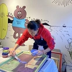日出町観光親善大使を務めるアーティストRyu Ambeさん